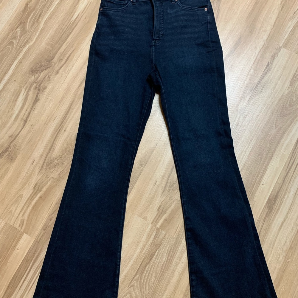 Express Size 8R Super High Rise Flare Jeans